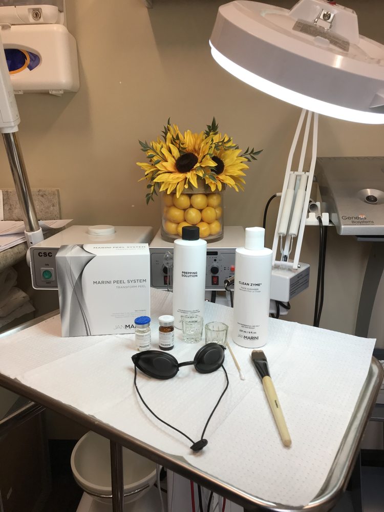 Skin Deep by Victoria- Anti Aging & Dermaplane Facials, spa in Goodyear, AZ, photo 1 of 9